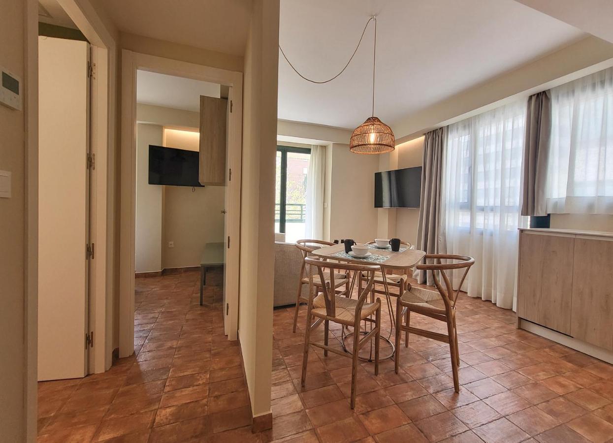 Apartamentos Las Ciencias C Валенсия Экстерьер фото