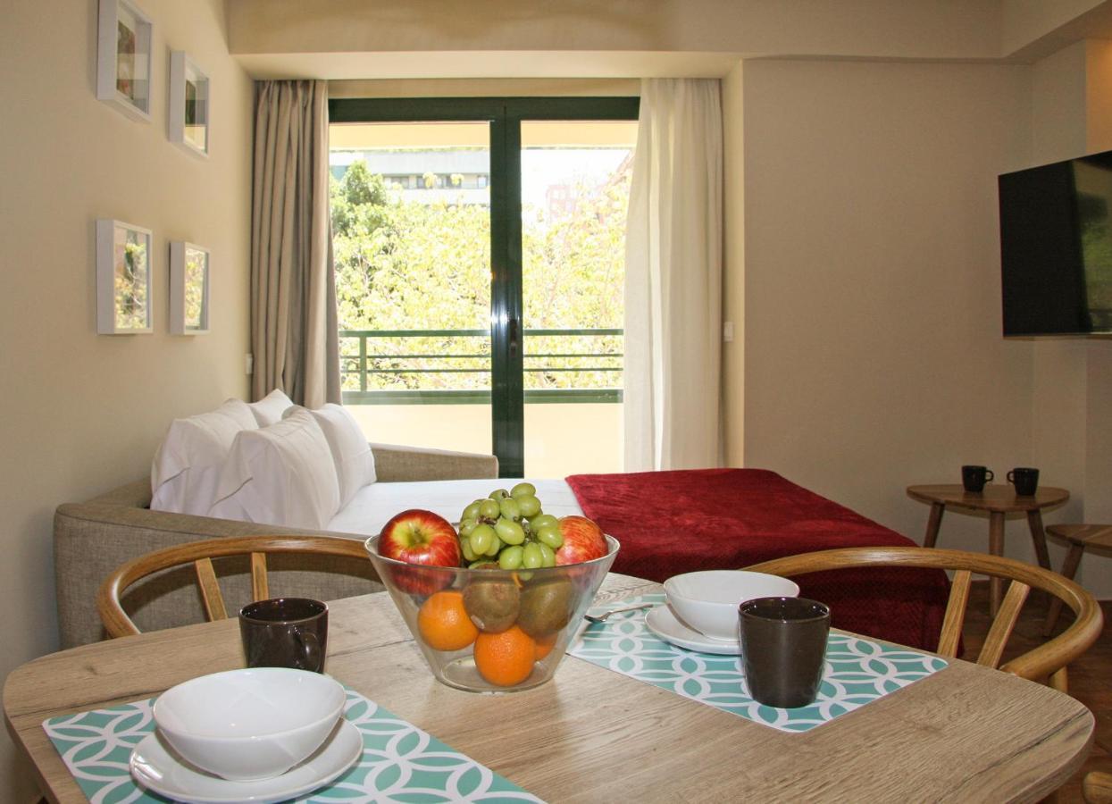 Apartamentos Las Ciencias C Валенсия Экстерьер фото