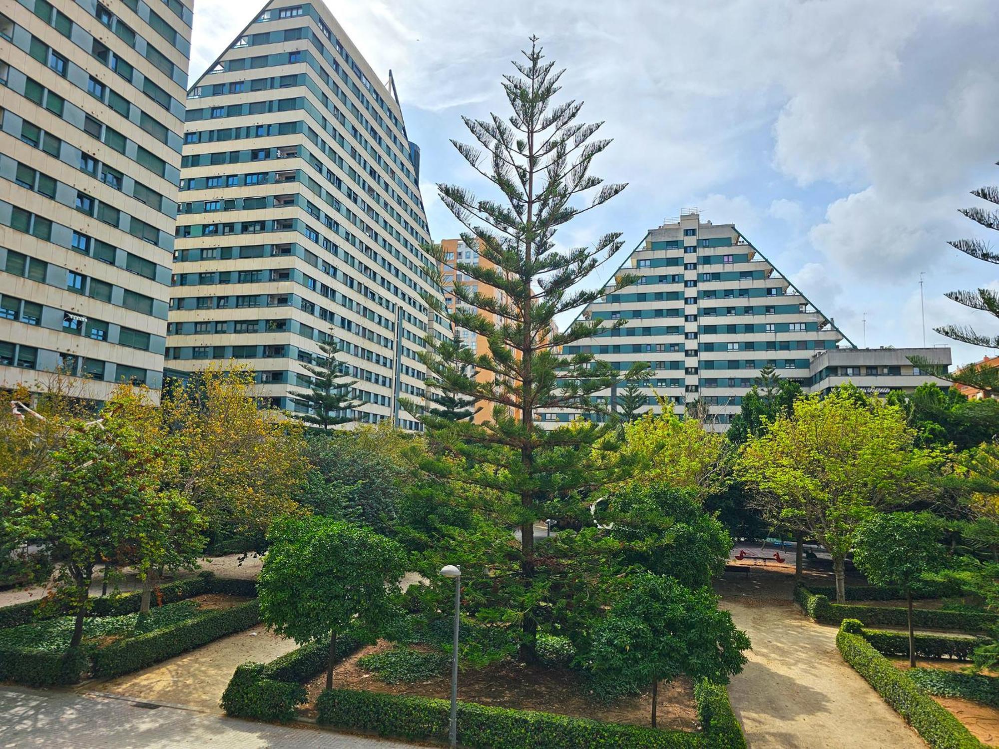 Apartamentos Las Ciencias C Валенсия Экстерьер фото